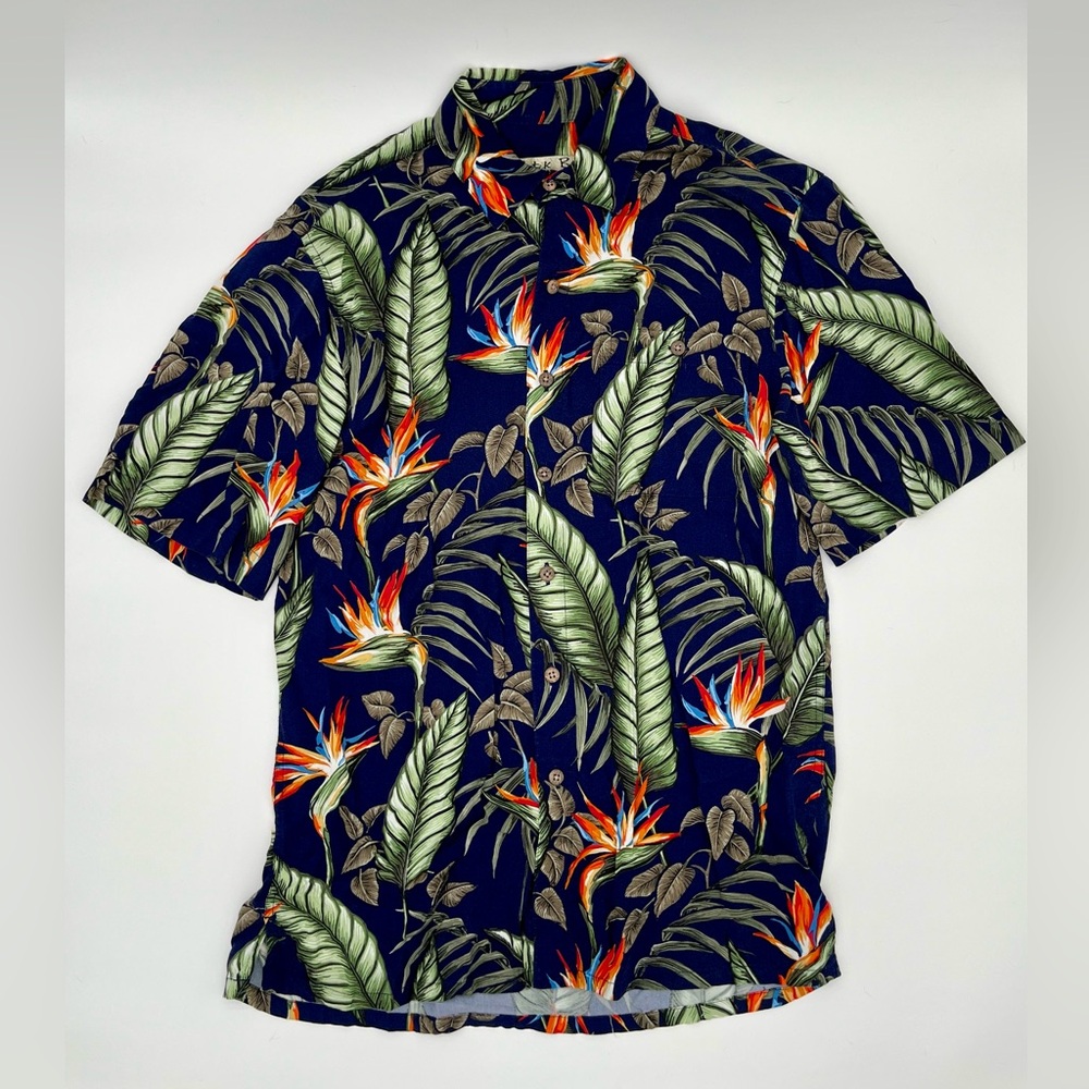 Men's Hawaiian button up shirt